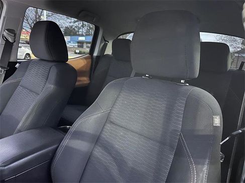 Certified 2017 Toyota Tacoma SR5 w/ Tow Package image 16