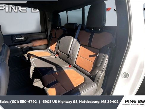 Used 2022 Chevrolet Silverado 2500 High Country w/ Safety Package II image 19