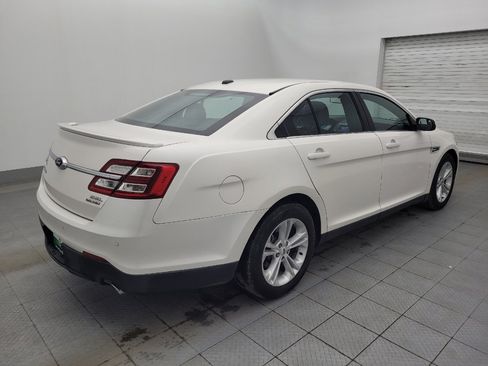 Used 2017 Ford Taurus SEL image 9