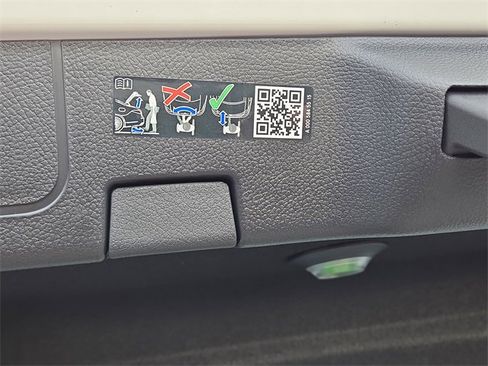 New 2025 Mercedes-Benz CLA 250 4MATIC image 32