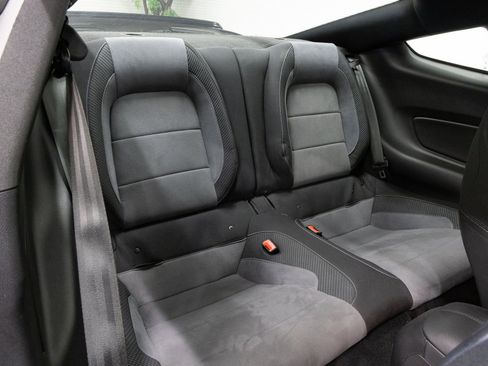 Used 2020 Ford Mustang Shelby GT350 w/ Technology Package image 15