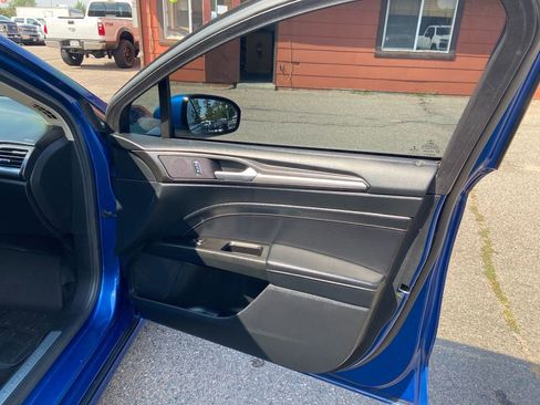 Used 2017 Ford Fusion Energi Titanium image 26