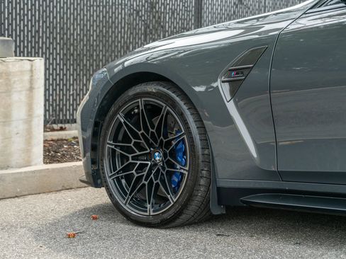 Used 2022 BMW M3 Competition w/ M Carbon Exterior Package AWD/4WD image 16
