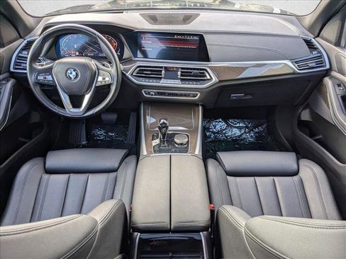 Used 2022 BMW X5 xDrive40i w/ Premium Package image 19