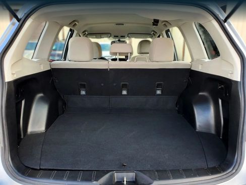 Used 2014 Subaru Forester 2.5i AWD/4WD image 30