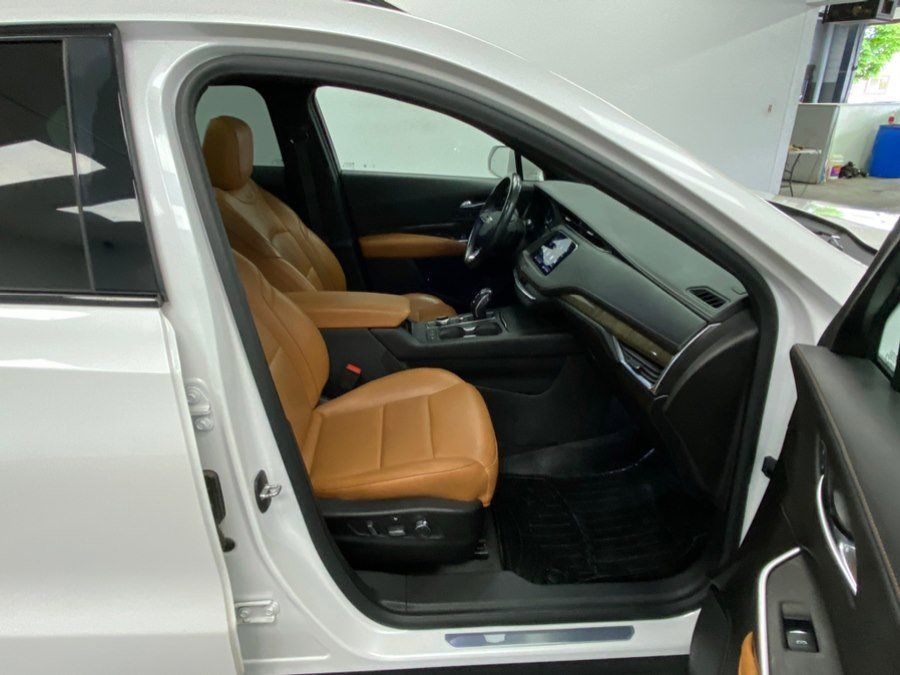 Used 2019 Cadillac XT4 Sport AWD/4WD image 23