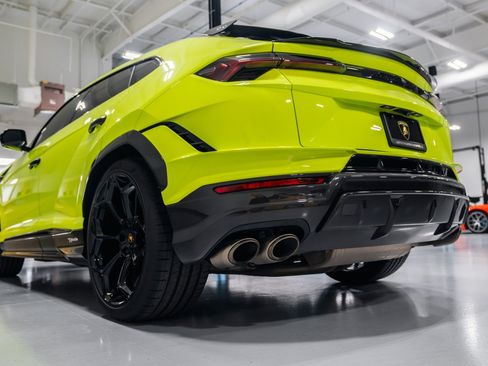 Used 2024 Lamborghini Urus Performante AWD/4WD image 37