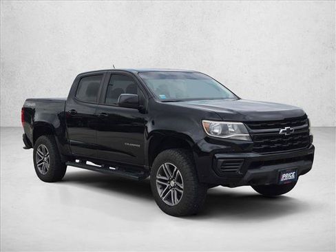 Used 2021 Chevrolet Colorado W/T w/ Custom Special Edition AWD/4WD image 3
