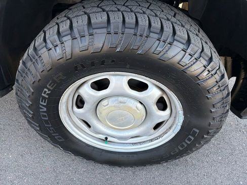 Used 2014 Ford F150 XL w/ Equipment Group 101A Mid image 12