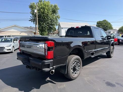 Used 2024 Ford F350 Platinum w/ FX4 Off-Road Package AWD/4WD image 3