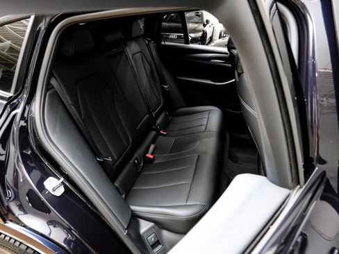 Used 2023 BMW X4 xDrive30i w/ M Sport Package image 39