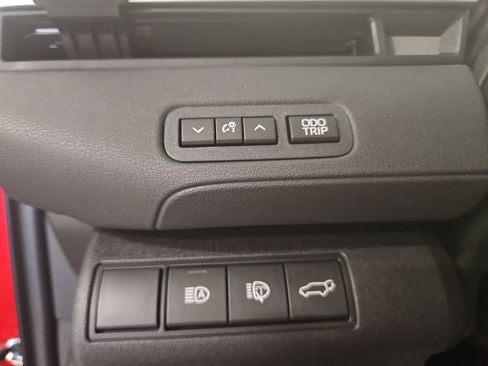 New 2026 Subaru Solterra AWD/4WD image 27
