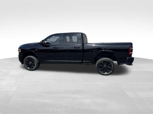 Used 2022 RAM 2500 Laramie AWD/4WD image 11