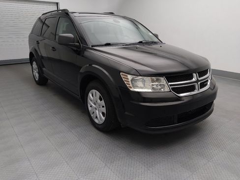 Used 2018 Dodge Journey SE w/ Connectivity Group FWD image 13
