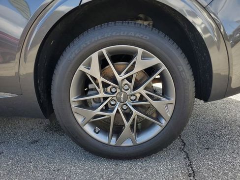 Used 2022 Genesis GV70 2.5T w/ Select Package image 12