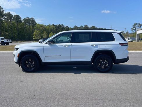 New 2026 Jeep Grand Cherokee L 4WD image 4