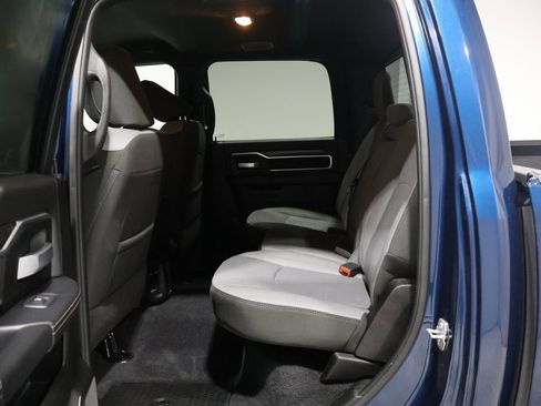 Used 2024 RAM 2500 Big Horn w/ Level 2 Equipment Group image 17