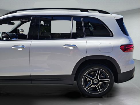 New 2026 Mercedes-Benz GLB 250 image 31