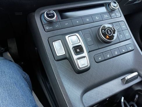 Used 2023 Hyundai Palisade Limited AWD/4WD image 26