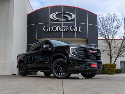 New 2026 GMC Sierra 1500 Elevation w/ Elevation Premium Package
