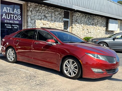 Used 2014 Lincoln MKZ w/ Equipment Group 102A Reserve FWD image 9