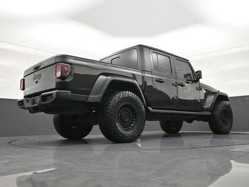 Used 2021 Jeep Gladiator Sport AWD/4WD image 29