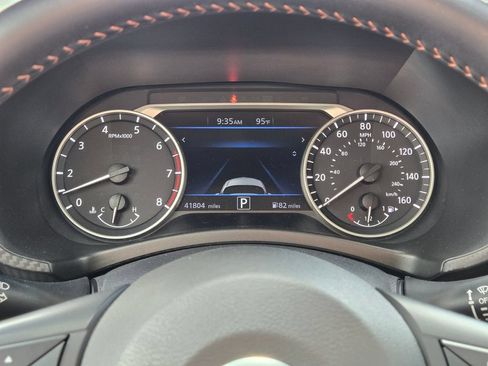 Certified 2021 Nissan Sentra SR FWD image 34