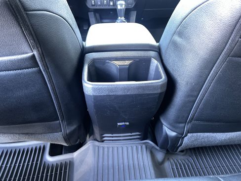 Used 2023 Toyota Tacoma TRD Off-Road w/ Advanced Technology Package image 28