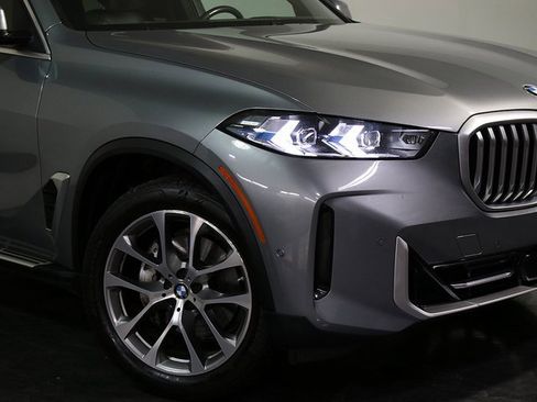 Used 2024 BMW X5 xDrive40i image 8