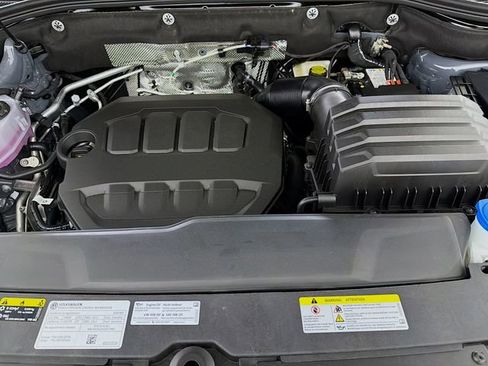 New 2026 Volkswagen Atlas Peak Edition AWD/4WD image 34