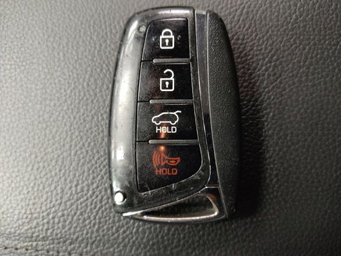 Used 2018 Hyundai Santa Fe Sport w/ 2.4L Value Package 02 image 32