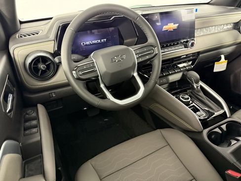 New 2026 Chevrolet Colorado ZR2 w/ Technology Package image 18