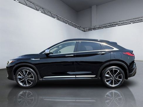 Used 2023 INFINITI QX55 Luxe w/ Accent Package AWD/4WD image 2