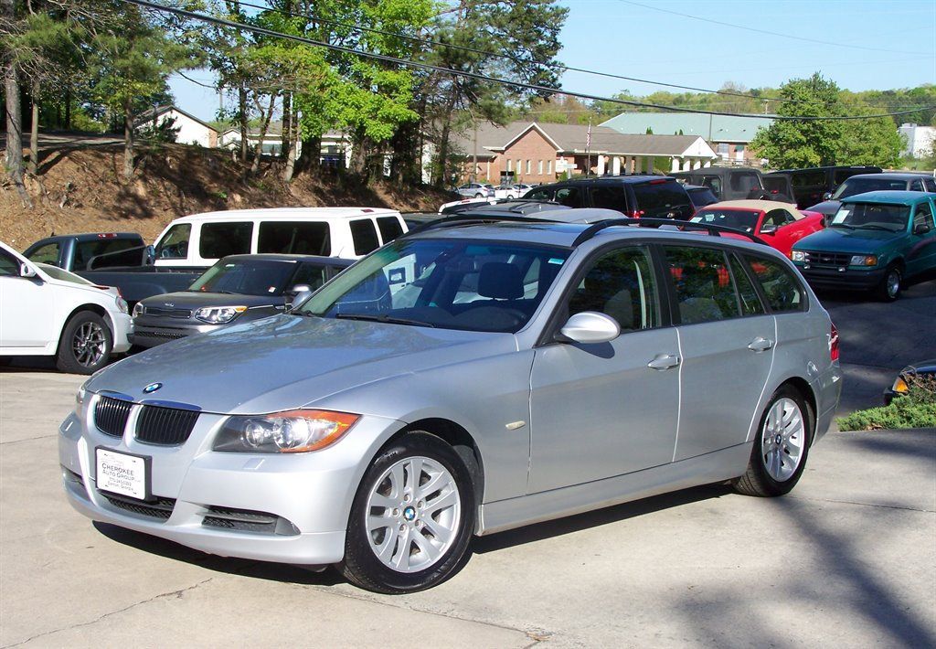 Used 2007 BMW 328xi Wagon AWD/4WD image 3
