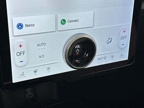 Used 2021 Ford Mustang Mach-E Premium image 21