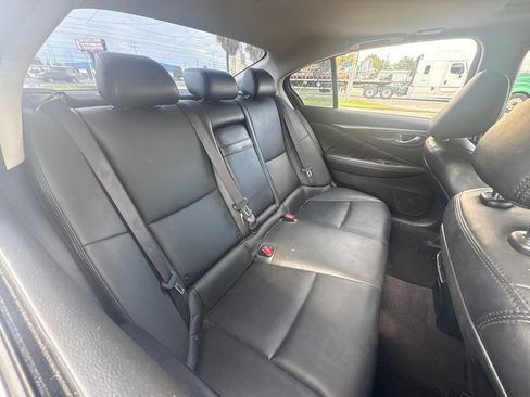 Used 2018 INFINITI Q50 Luxe w/ Essential Package (3.0T Luxe) RWD image 13