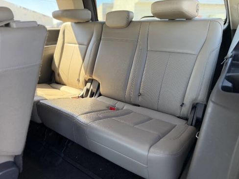 Used 2019 Ford Expedition XLT w/ Equipment Group 202A image 14