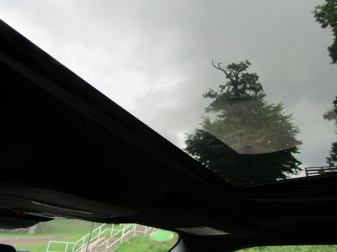 Certified 2024 Ford F150 Lariat image 39