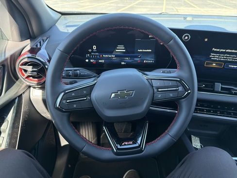 New 2026 Chevrolet Equinox RS image 13