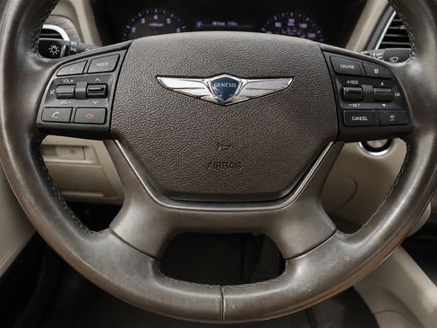 Used 2018 Genesis G80 3.8 RWD image 41