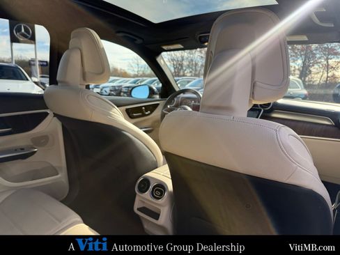 Certified 2024 Mercedes-Benz GLC 300 4MATIC image 27