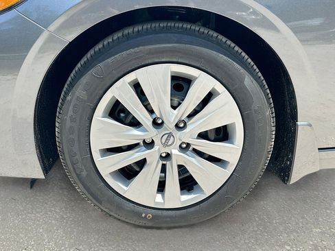 New 2025 Nissan Sentra S image 18