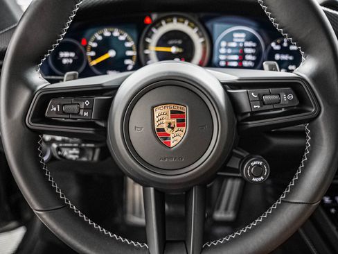 Certified 2023 Porsche 911 GT3 RWD image 15