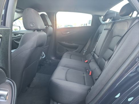 Used 2025 Chevrolet Malibu LT FWD image 24