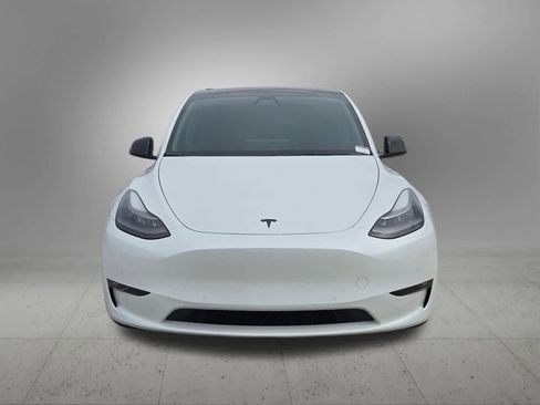 Used 2022 Tesla Model Y Performance image 9