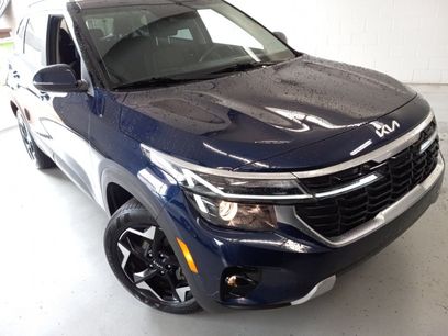 Certified 2024 Kia Seltos EX