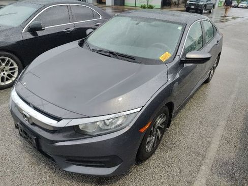 Used 2016 Honda Civic EX image 8