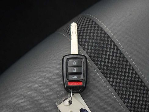 Used 2021 Honda Civic LX image 28