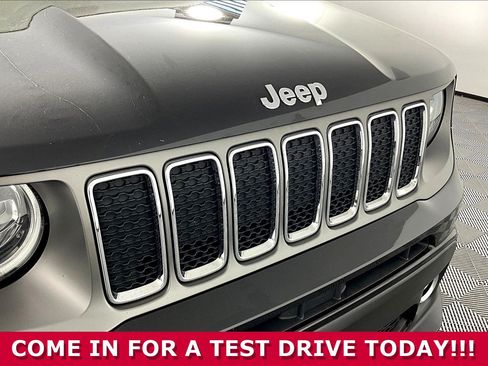 Used 2019 Jeep Renegade Limited AWD/4WD image 31