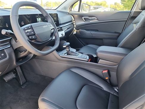 New 2026 Kia Sportage EX w/ EX Panorama Roof Package image 13